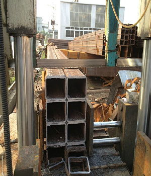 鋼結構專用大口徑方矩管及其在管道系統中的應用